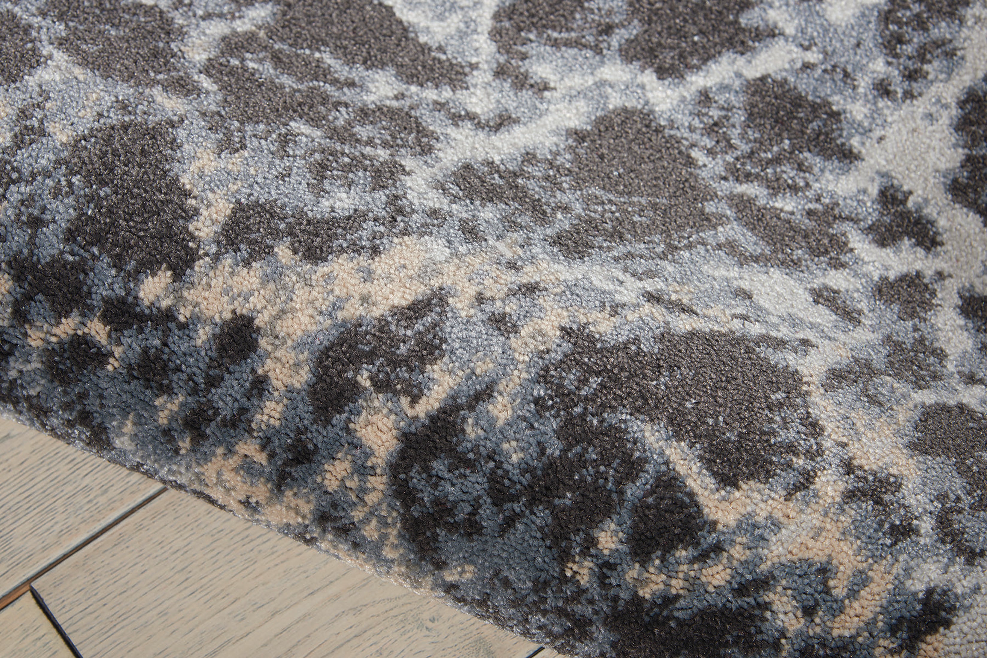 Nourison Maxell MAE10 Ivory/Charcoal Rug